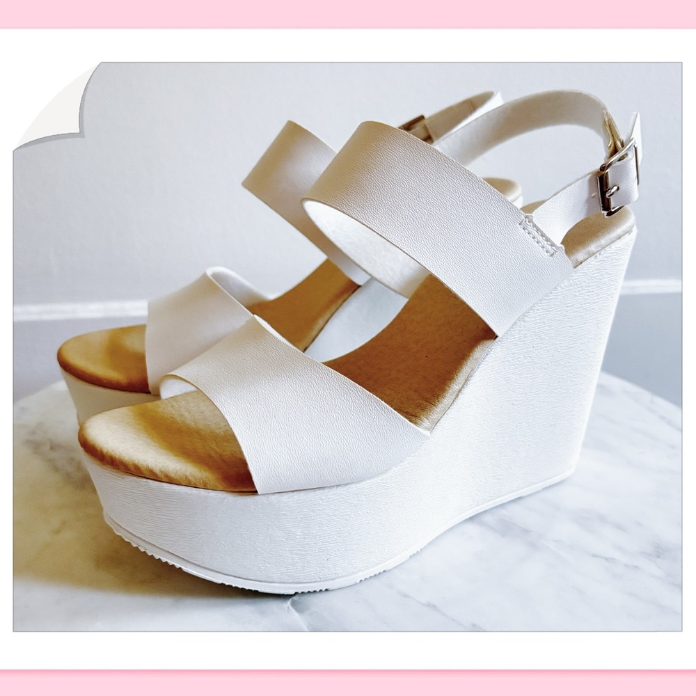 PYEHG White Wedge Sandals, Size 5